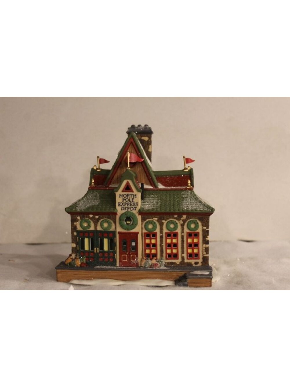 Dept 56 North Pole - Express Depot